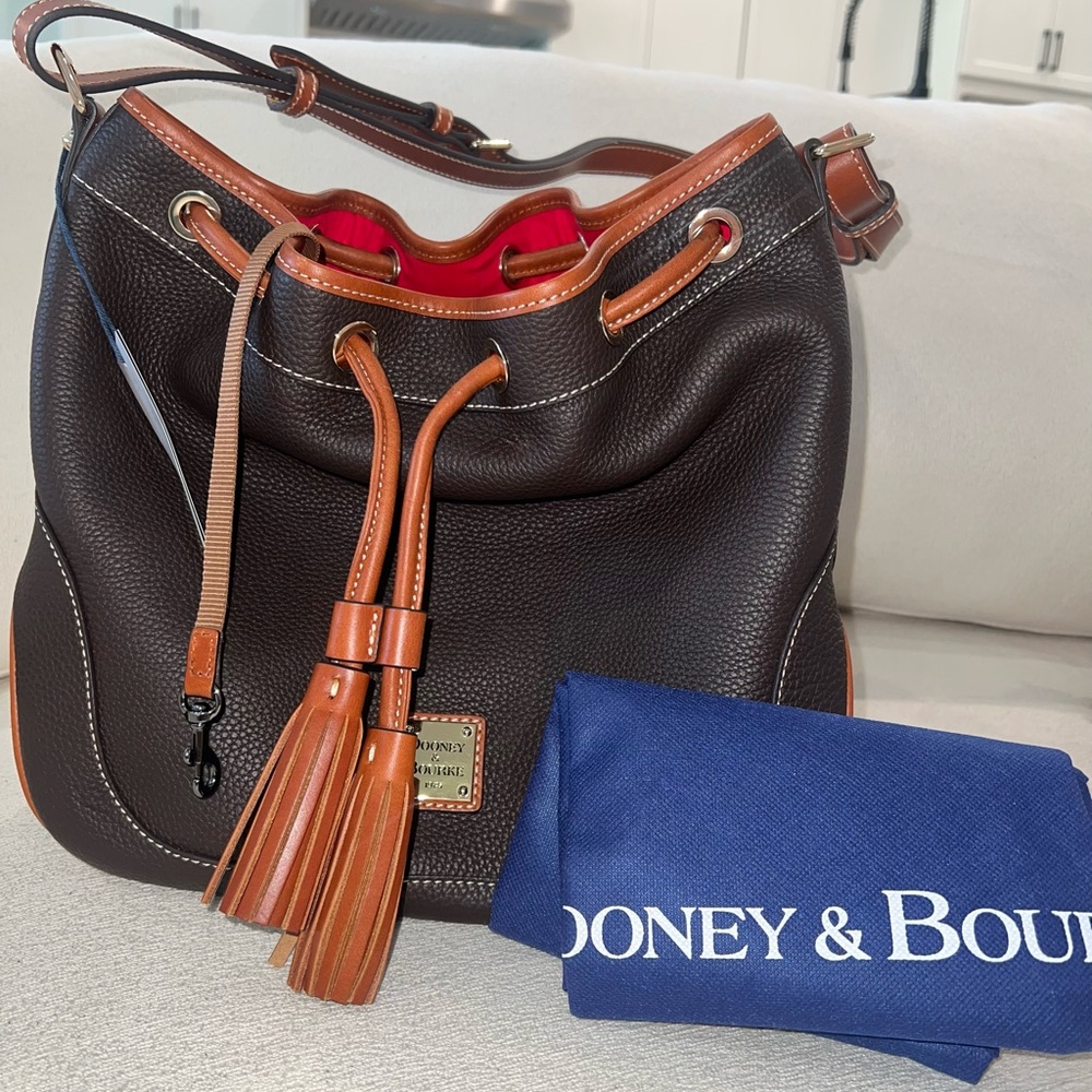 🔥 NWT Dooney & Bourke Bag | NWT Red and Tan Leather Tote